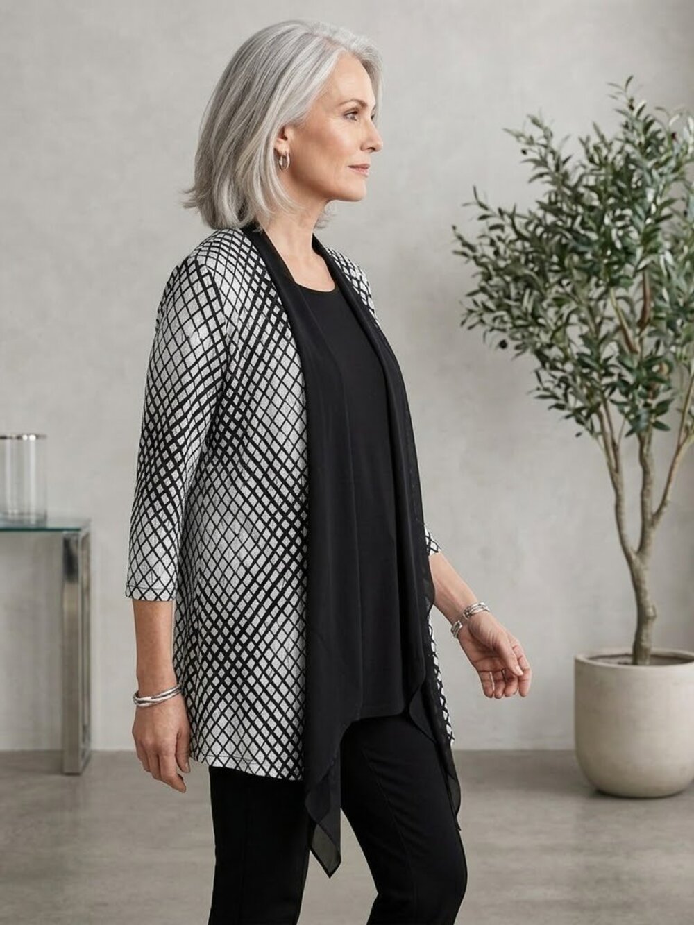 Chico’s Easywear NWT black white lightweight Lattice 3/4 sleeve cardigan, XL